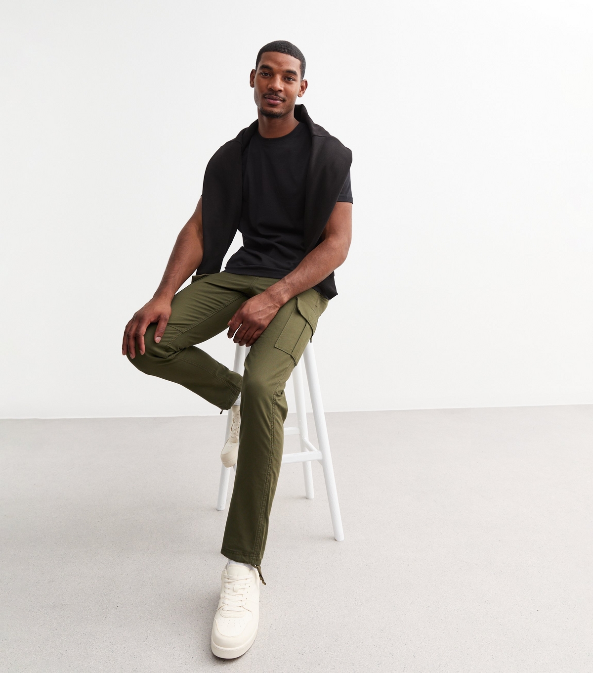 Men's Khaki Regular Cotton Cargo Trousers Jack & Jones New Look