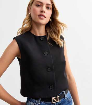 Black Woven Side Slit Cropped Waistcoat