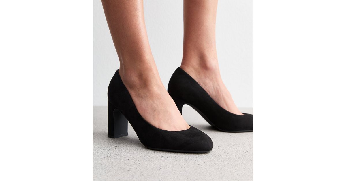 Wide Fit Black Faux Suede Court Shoes New Look