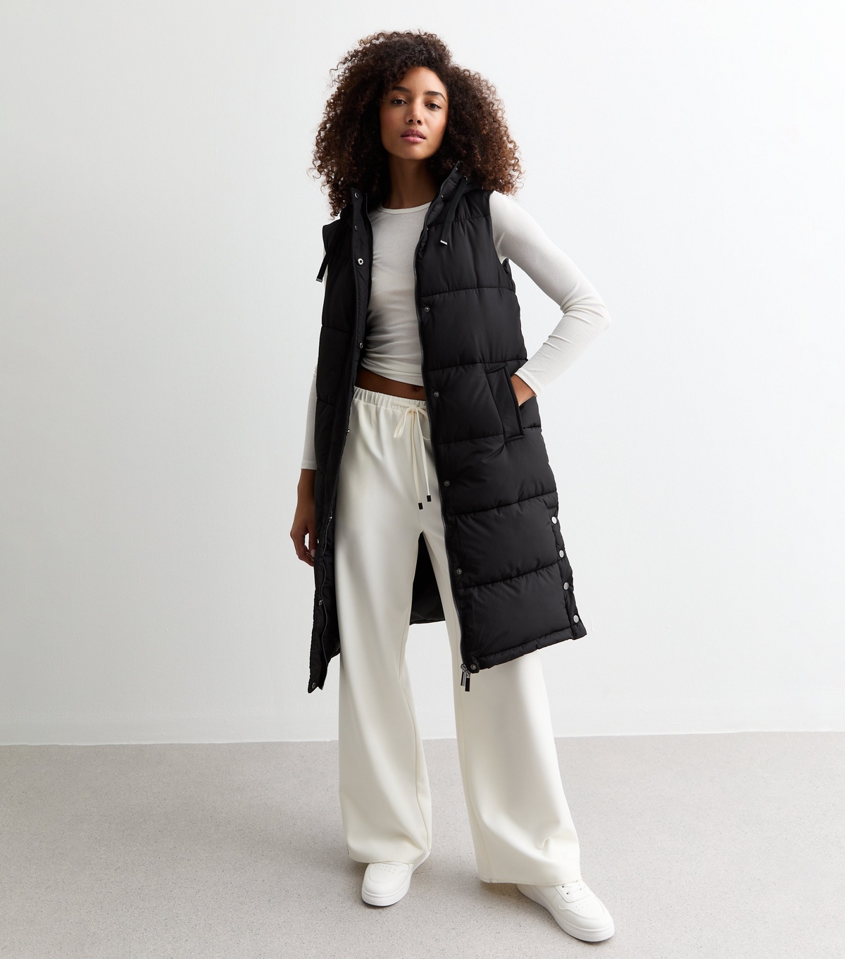 Women's Black Hooded Longline Puffer Gilet New Look