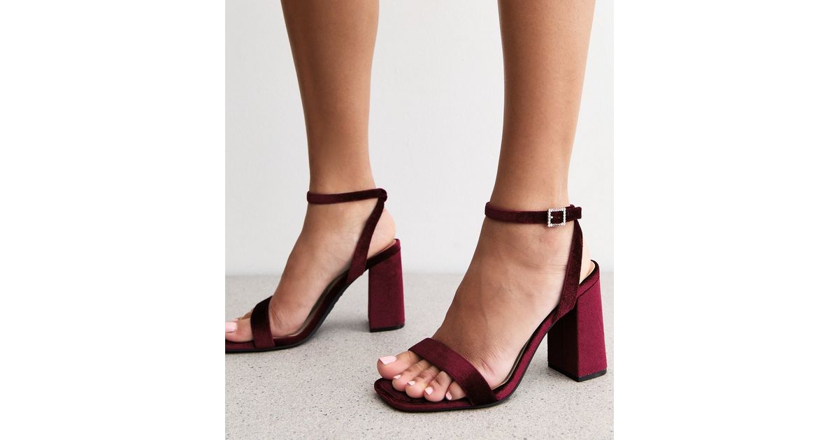 Wide Fit Burgundy Velvet Diamantè Buckled Heeled Sandals New Look