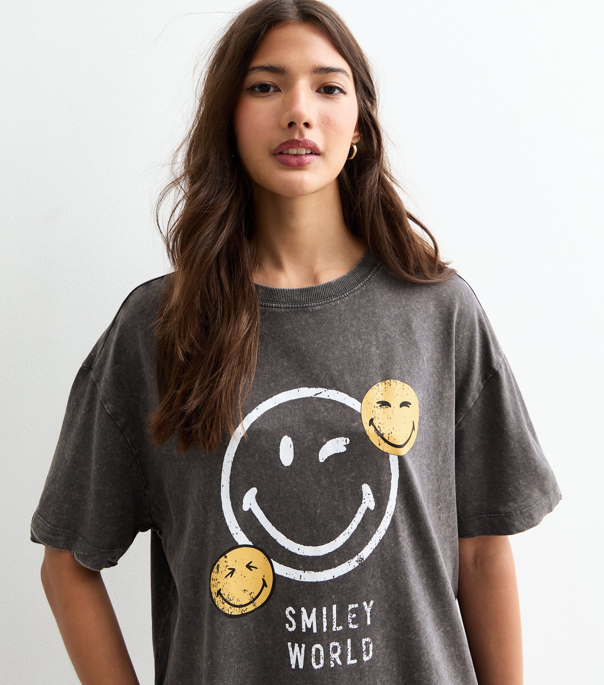 Women's Dark Grey Oversized Cotton Smiley T-Shirt New Look