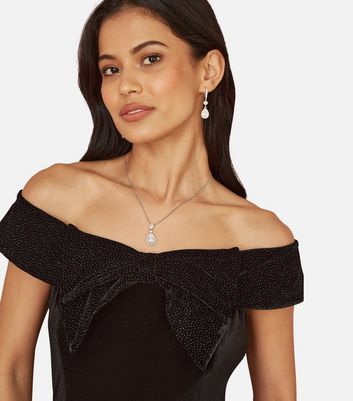 Black velvet off shoulder blouse deals