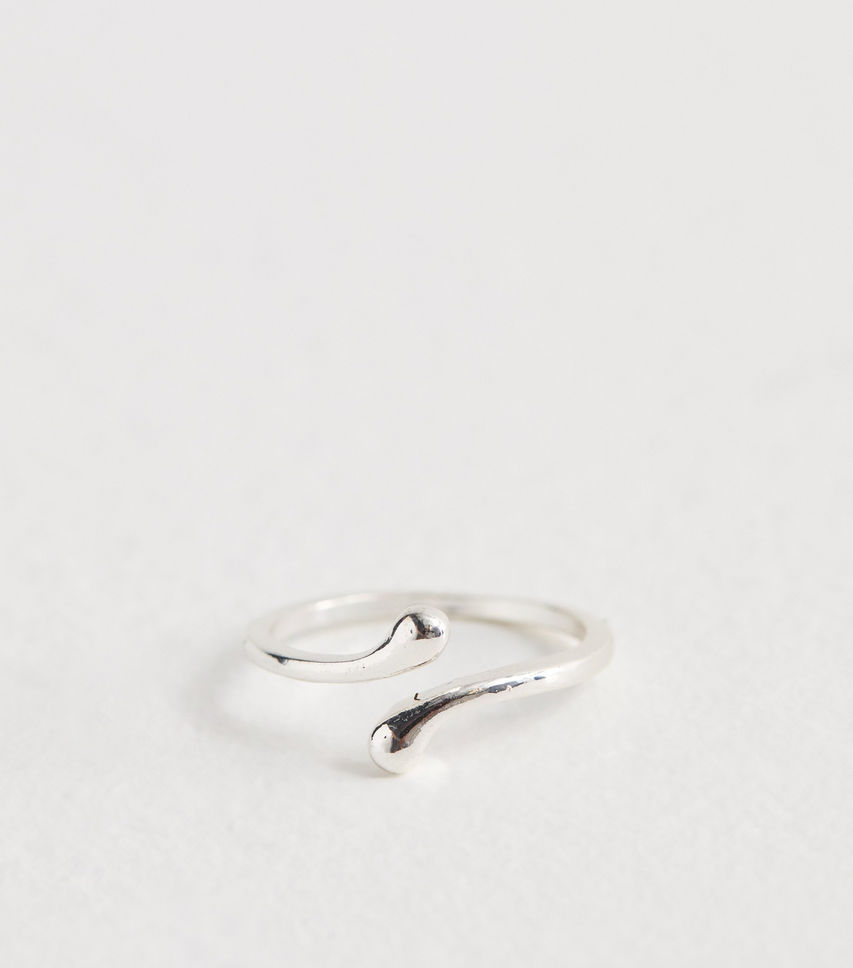 Silver Tone Skinny Teardrop Wrap Ring New Look