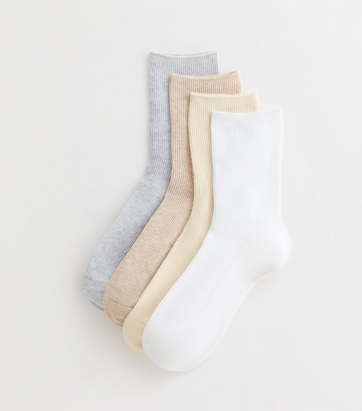 4 Pack of Multicoloured Ribbed Ankle Socks New Look