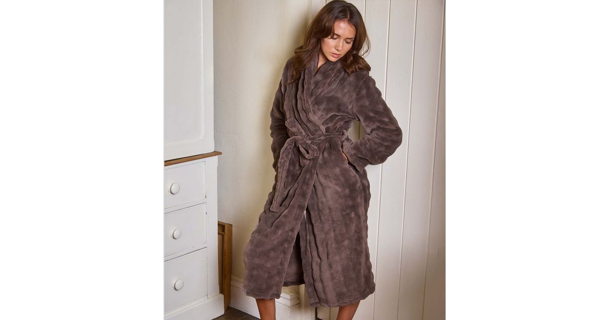 Loungeable Brown Fleece Robe | New Look