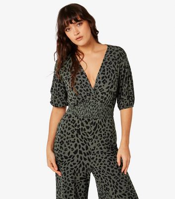 Green leopard fashion print jumpsuit new look