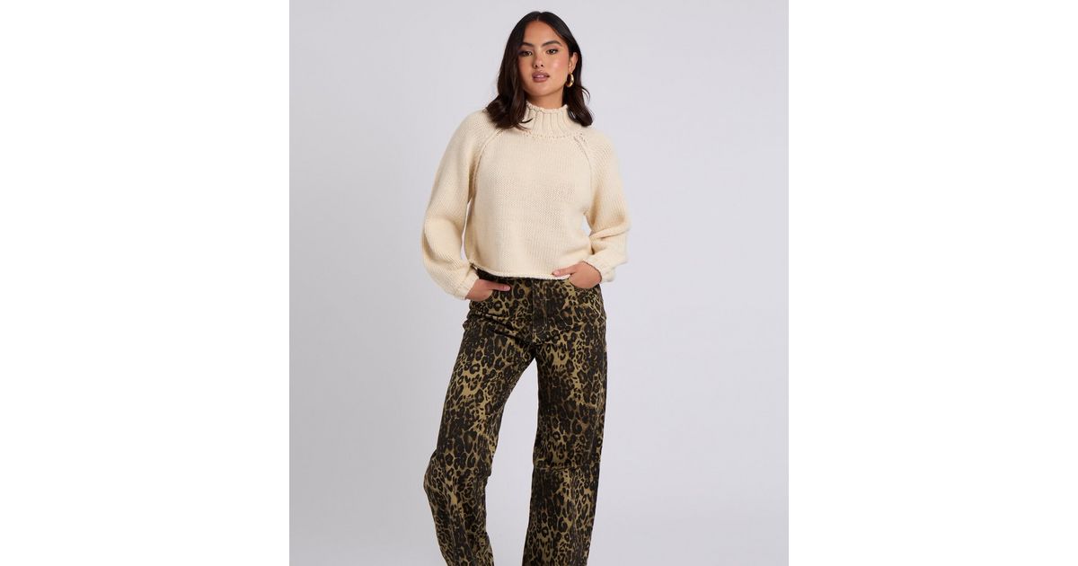 Urban Bliss Cream Exposed Seam Jumper New Look