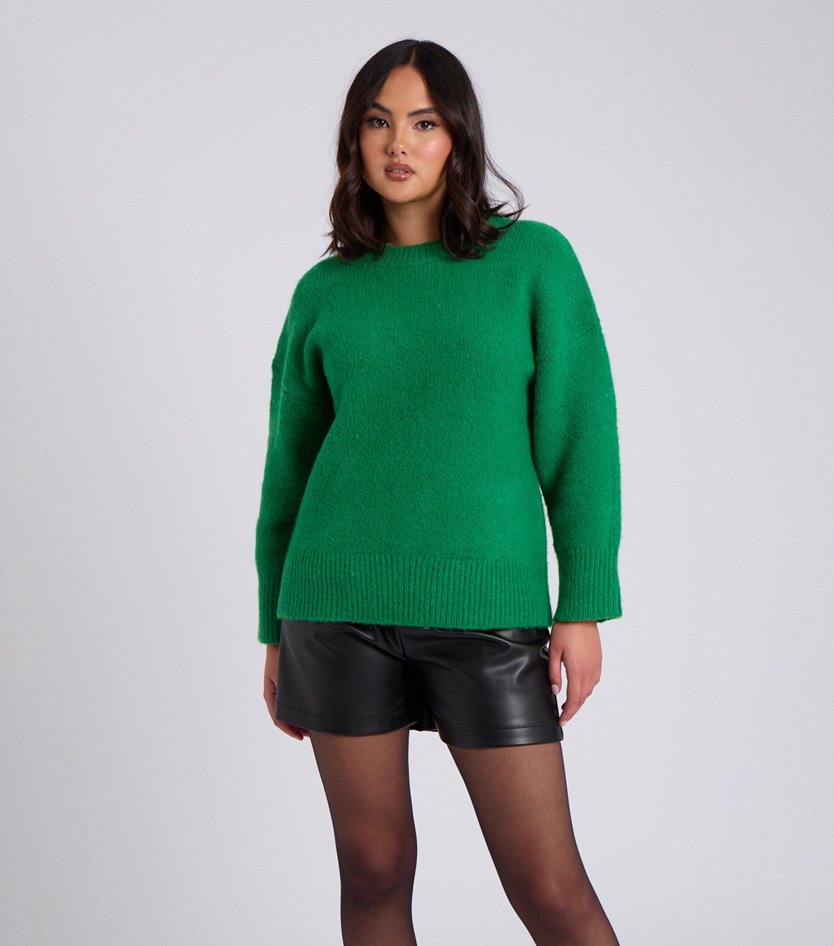 Women's Green Relaxed Fit Knitted Jumper Urban Bliss New Look