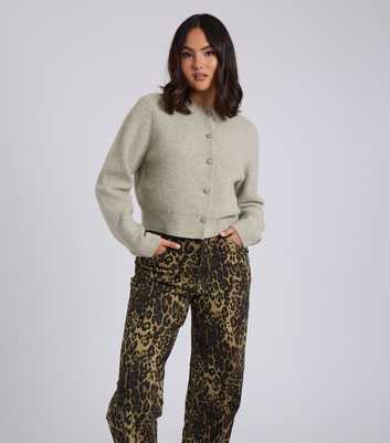 Urban Bliss Green Floral Button Cropped Cardigan