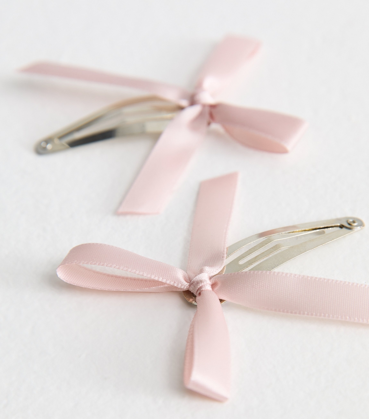 Pack Of 2 Pink Satin Bow Hair Clips New Look