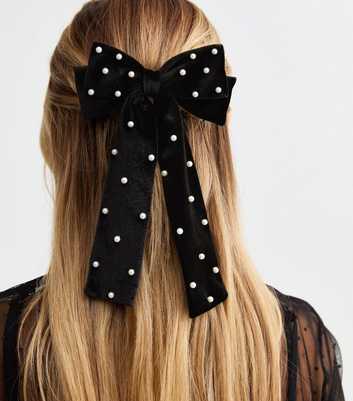 Black Velvet Faux Pearl Bow Hair Slide