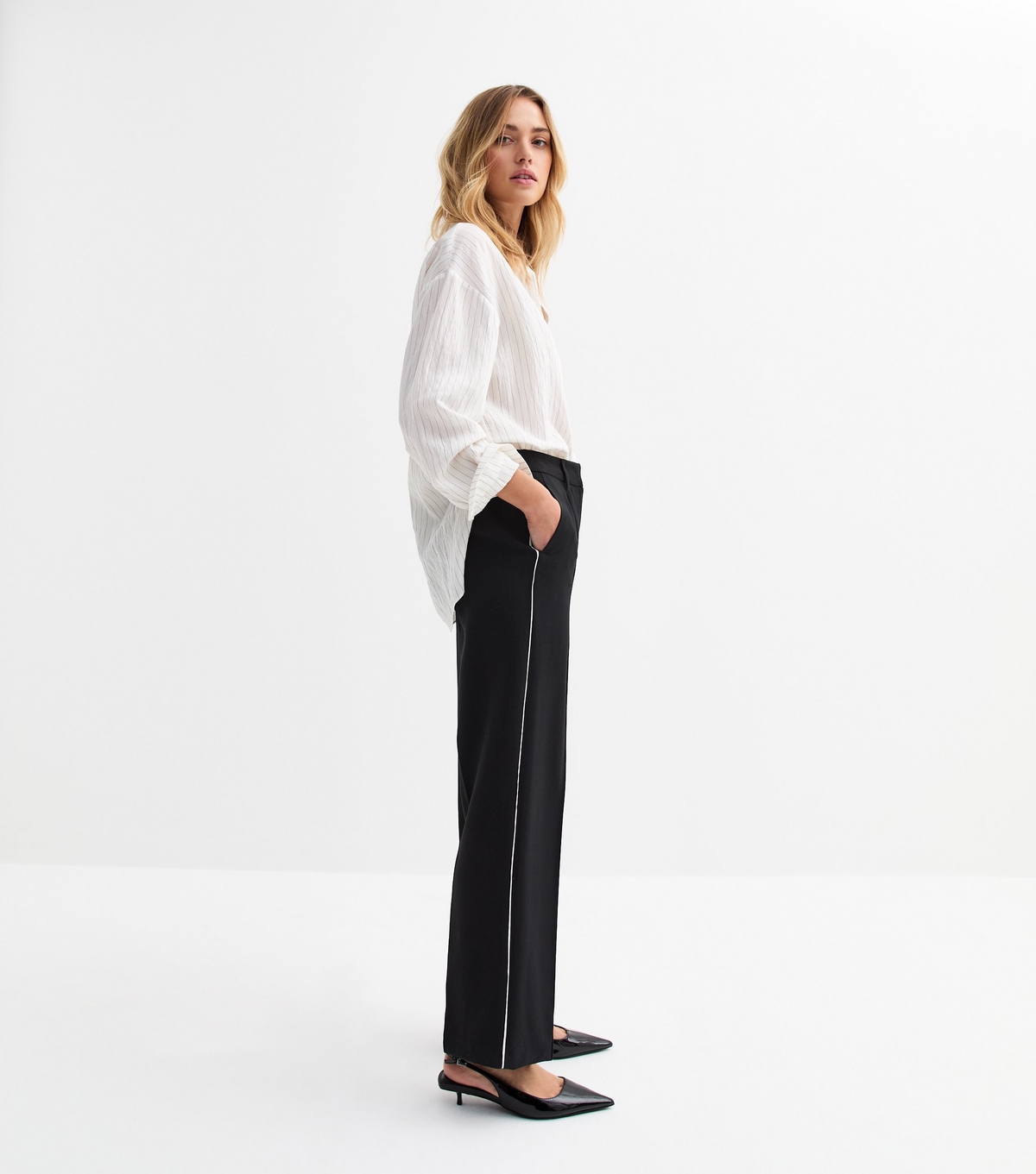 Women's Black Tailored Contrast Piping Straight Leg Trousers New Look