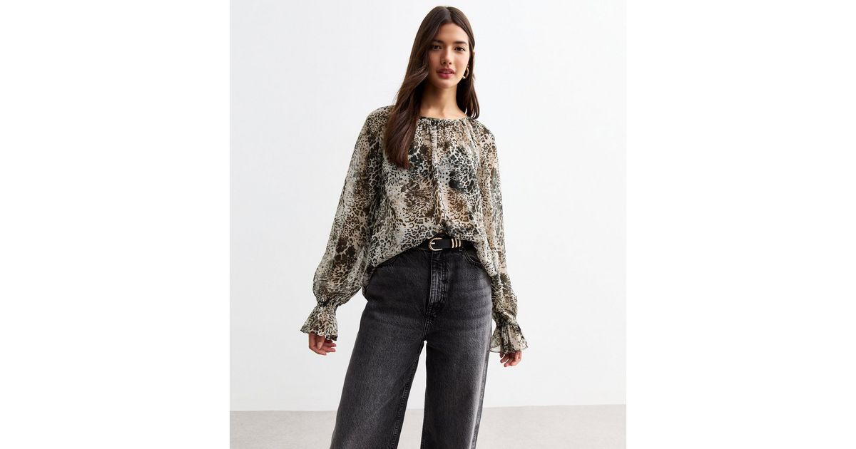 Black Chic Leopard Print Wrap Top main image 1