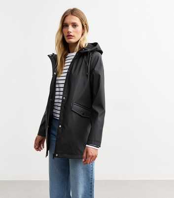 Black Unlined Shower Resistant Rain Coat 