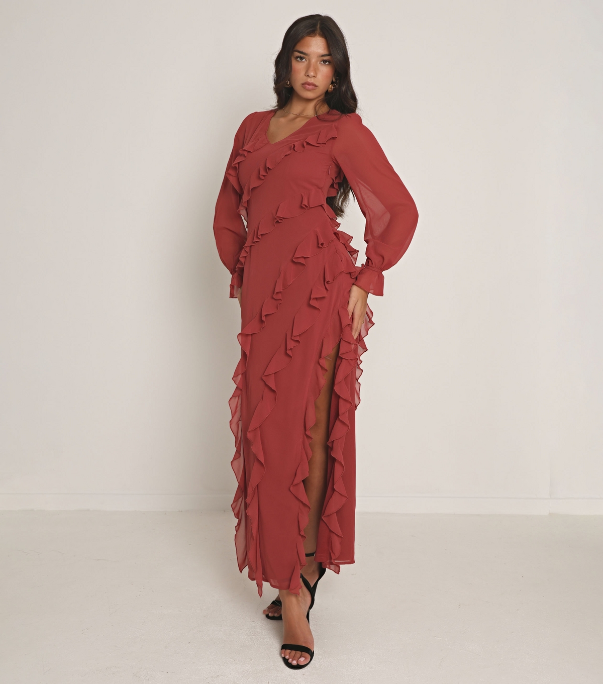 Women's Rust Ruffle Flare Sleeve Maxi Dress WKNDGIRL New Look