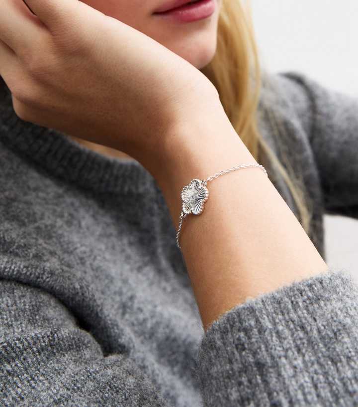Silver Plated Flower Chain Bracelet