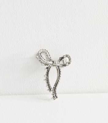 Silver Tone Scalloped Metal Bow Claw Clip