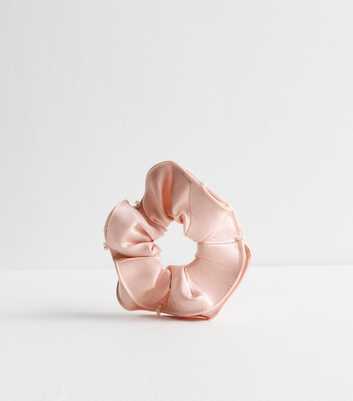 Pink Faux Pearl Embellished Scrunchie