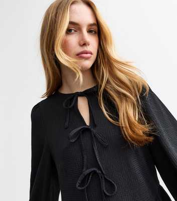 Black Tie Front Crinkle Long Sleeve Top