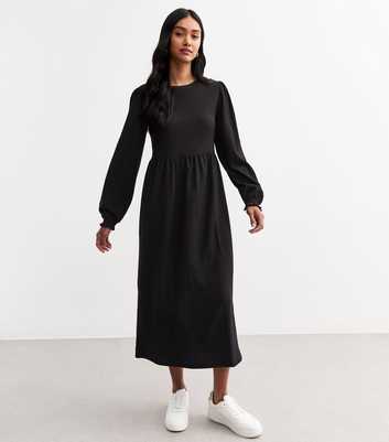 Black Crinkled Long Sleeve Midi Dress