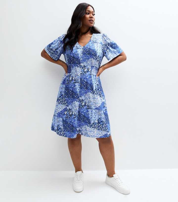 princess polly baby blue dress Effortlessly stylish 💙, This fashion forward shirt dress features a high  collar, three-quarter bishop sleeves with cuffs, and a tied bow at the  waist, finished with practical pockets and a flattering, main image 1