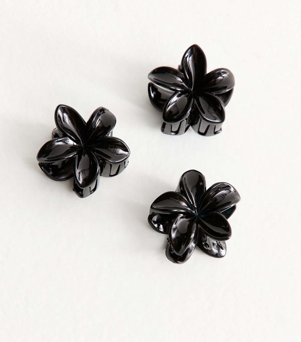 Pack of 3 Black Mini Tropical Flower Hair Clips New Look