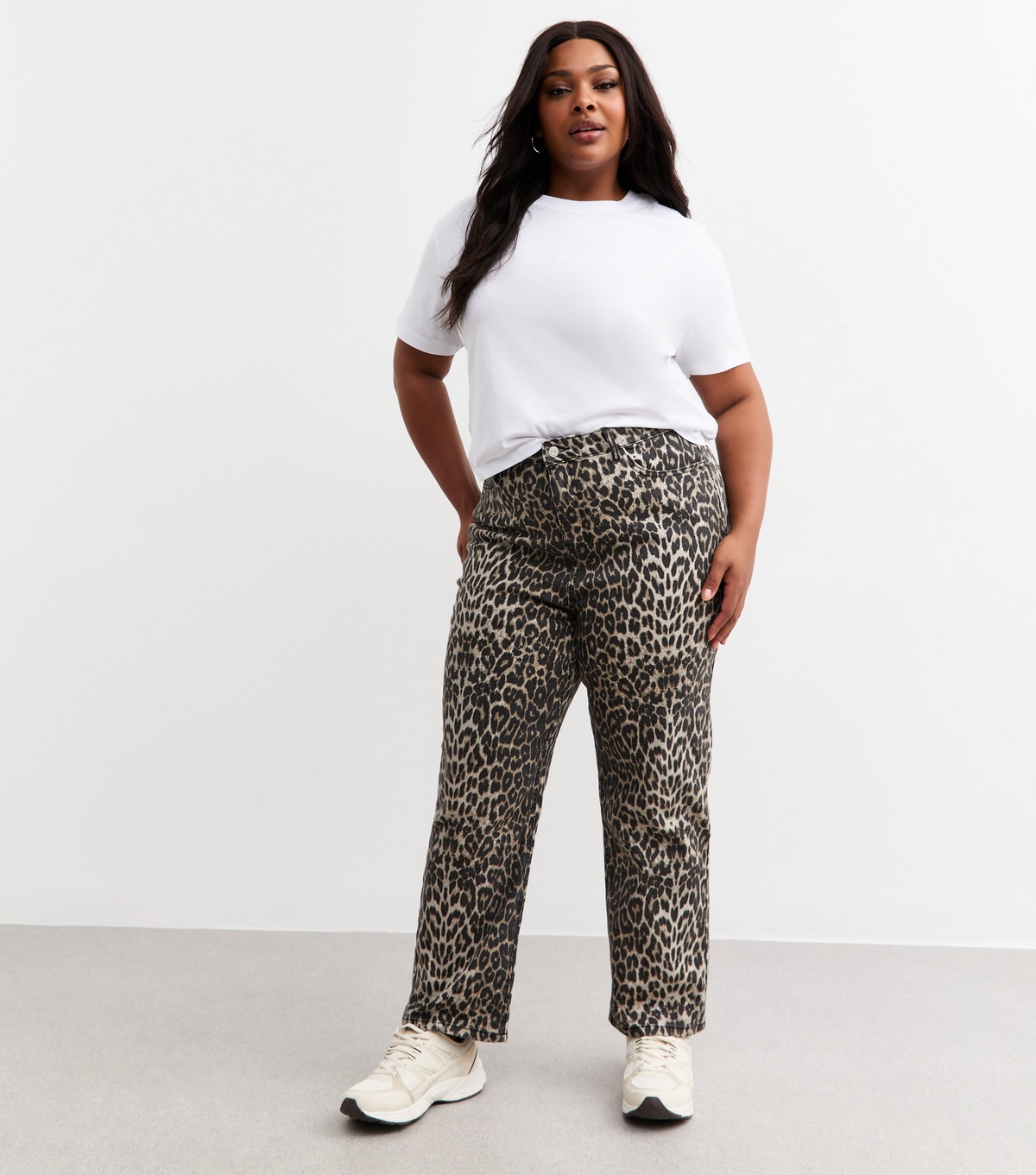 Women's Plus Size Brown Leopard Print Straight Leg Jeans Curves New Look