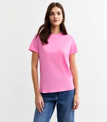 Pink crew neck t shirt hotsell