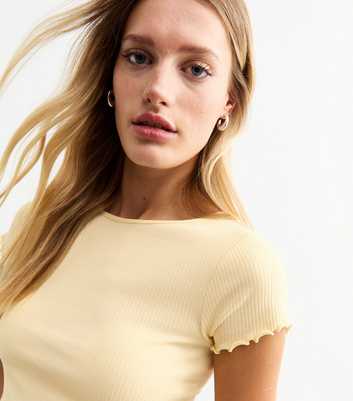 Light Yellow Ribbed Lettuce Trim T-Shirt