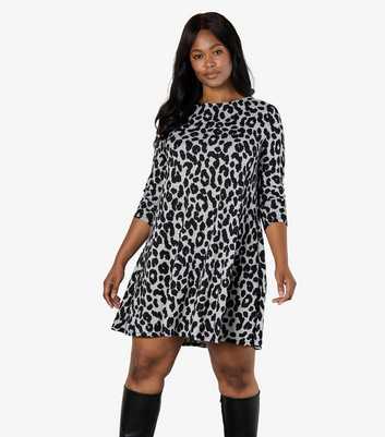 Apricot Curve Grey Cheetah Print Dress