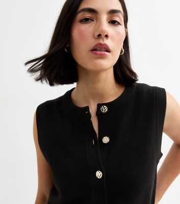  Black Crew Neck Waistcoat