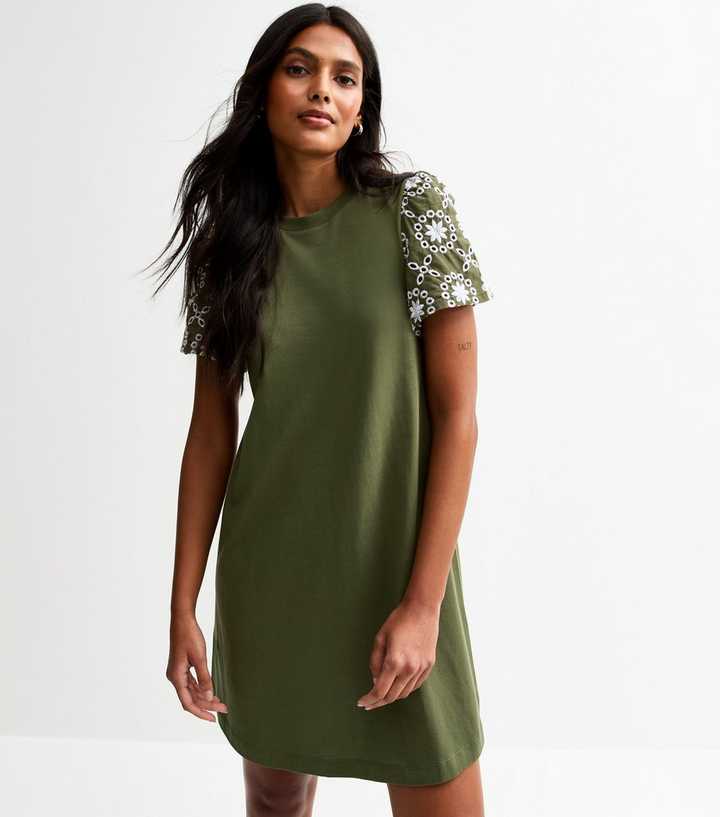 green emerald velvet dress 1950s inspired sparkle swing dress in emerald green – La Novale Atelier main image 0
