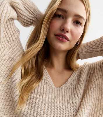 Gini London Beige V-Neck Rib Knitted Jumper