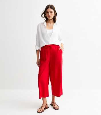 Red Linen Blend Cropped Trousers