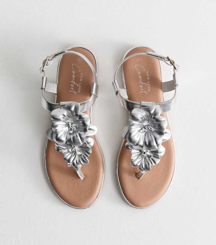 Silver Faux Leather Hyacinth Flower Embellished Flat Sandals