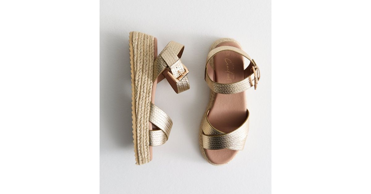Gold Crossover Strap Faux Leather Flatform Sandals New Look