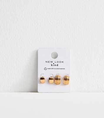 2 Pack of Gold Tone Square Curved Studs