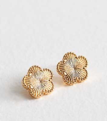 Gold Tone Textured Flower Stud Earrings