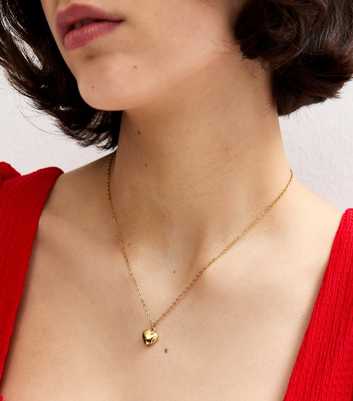 Gold Tone Waterproof Heart Pendant Necklace