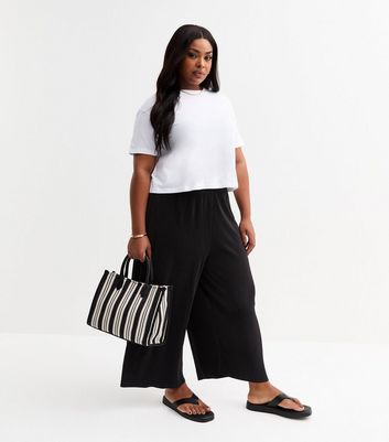 Curves Black Plisse Cropped Trousers | New Look