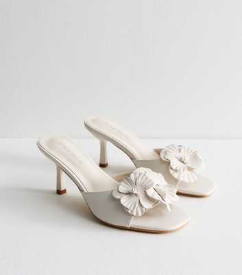 Public Desire White Felda Floral Open Toe Mules