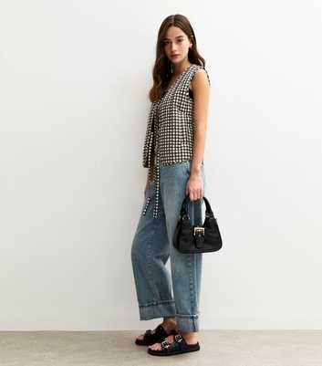 Black Sleeveless Gingham Print Padded Jacket