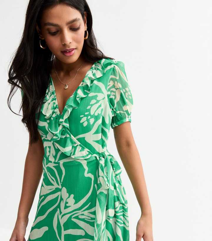 green emerald velvet dress Multi Leaf Print Cut Out Knot Detail Mesh Midi Dress – AX Paris