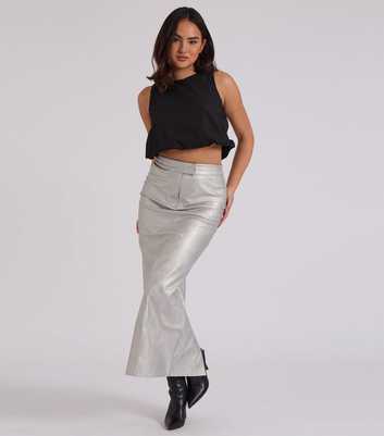 Urban Bliss Silver Faux Leather Midi Skirt