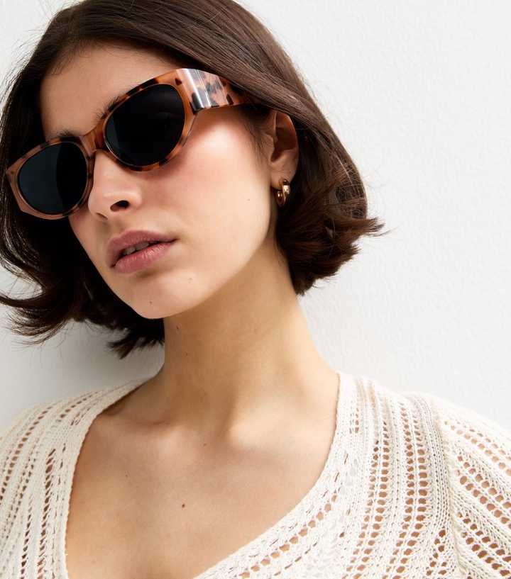 Brown Tortoiseshell Oval Sunglasses