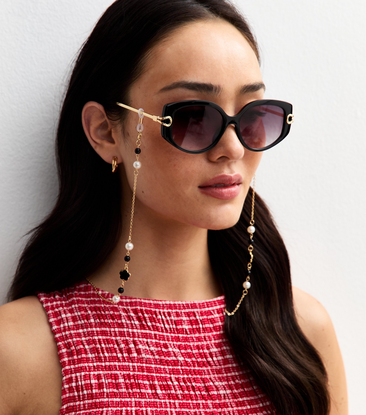 Gold Tone Flower Charm Sunglasses Chain New Look