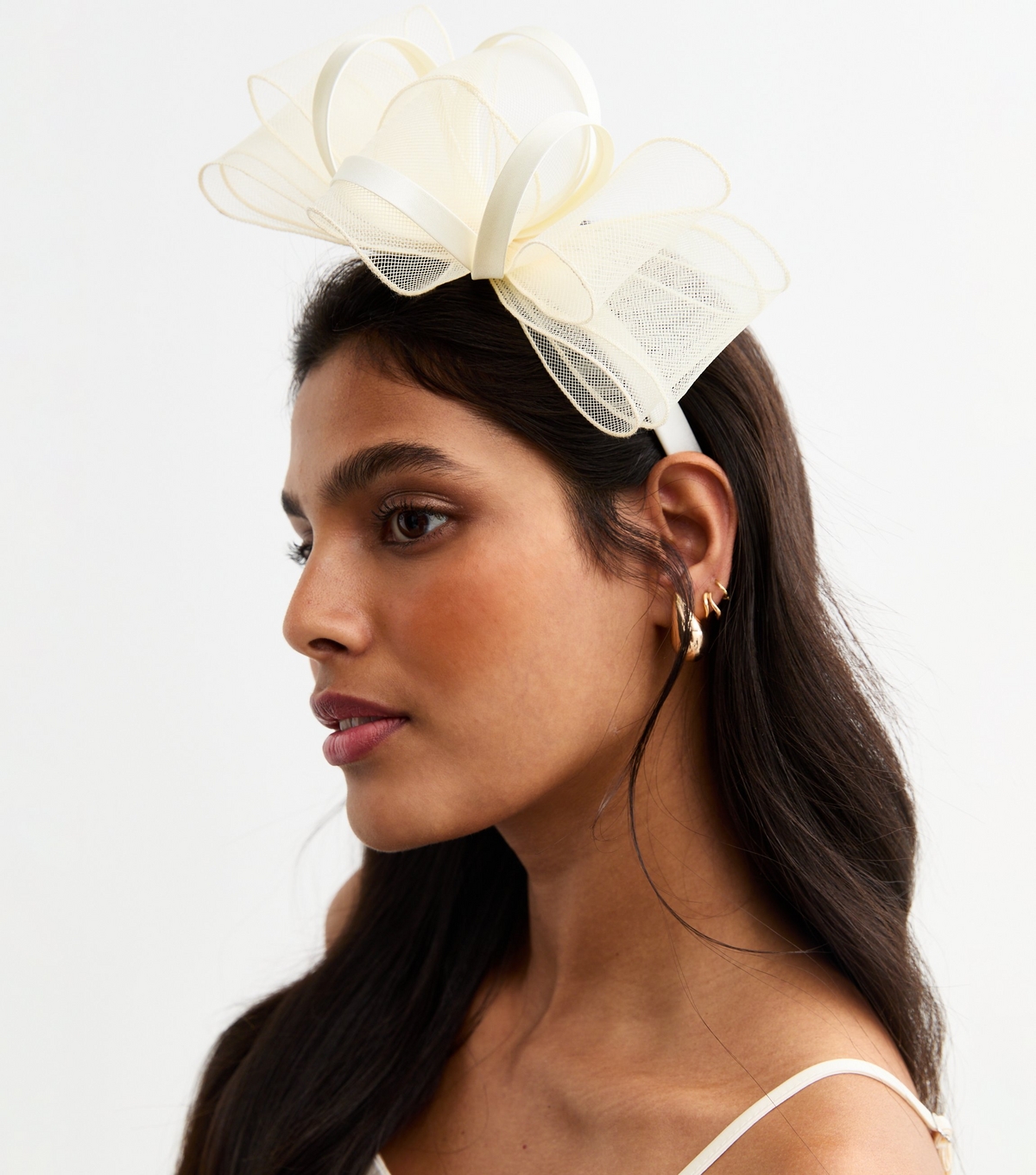 Cream Mesh Bow Fascinator New Look