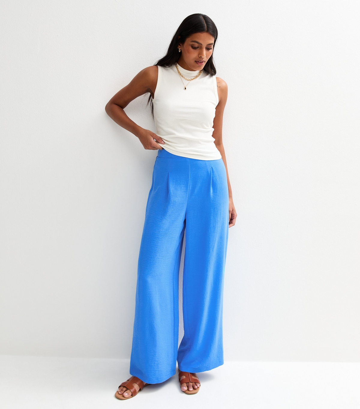 Women's Blue Pleated Front Wide Leg Trousers New Look