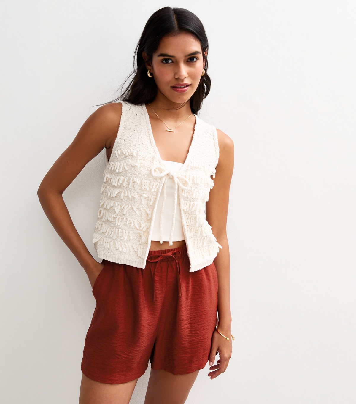 Women's Rust Crinkle Texture Relaxed Shorts New Look